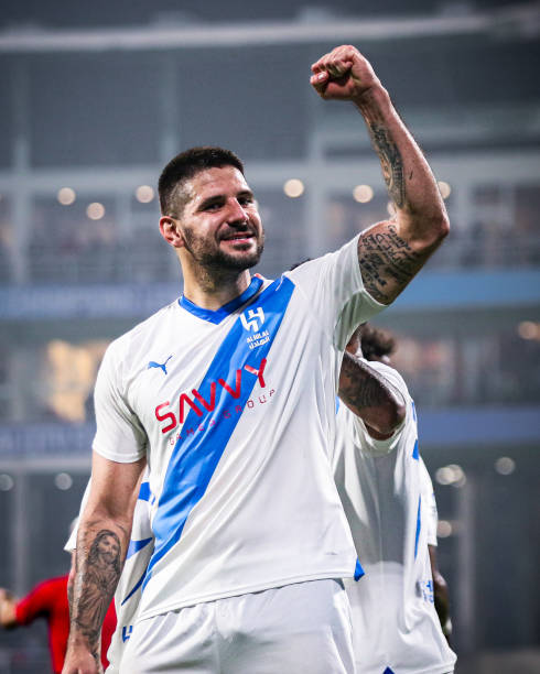 争力并为球 争力并为球